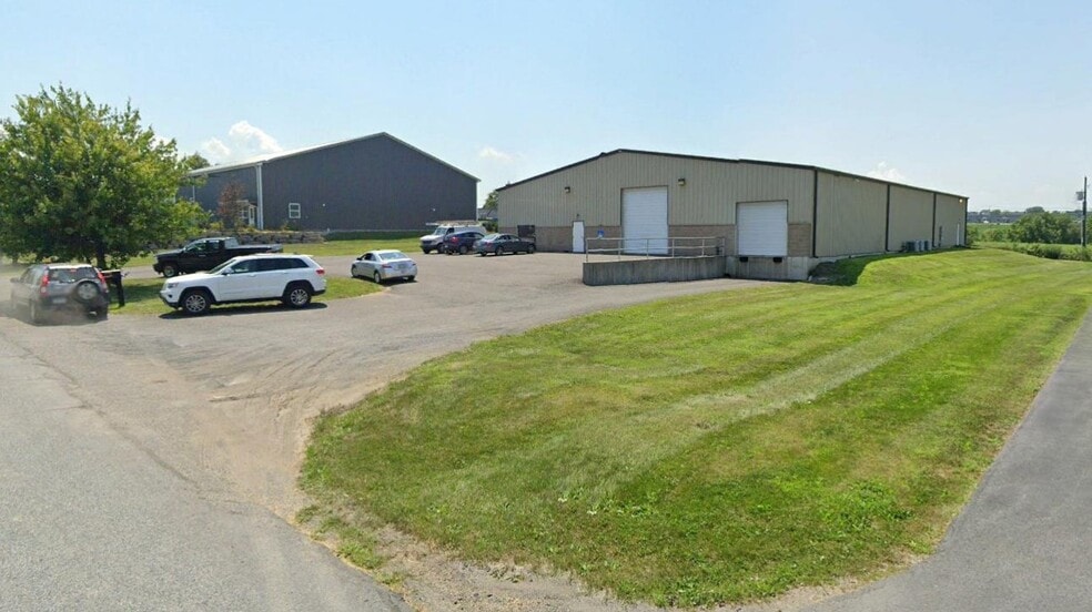 More Photos Of 2944 Betz Ct, Orefield Warehouse For Sale