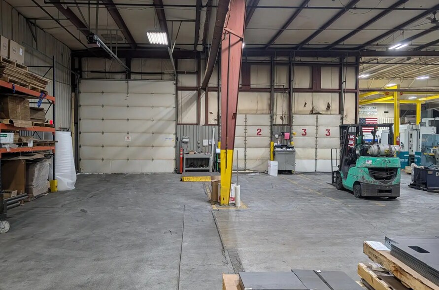 More Photos Of 16910 148th Ave, Spring Lake Distribution For Sale