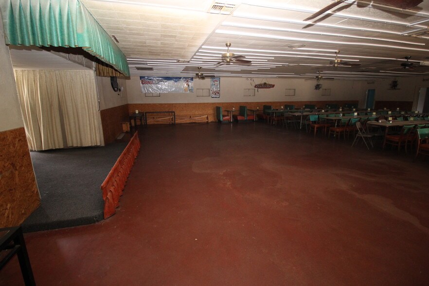 More Photos Of 908 S Mingus Blvd, Mingus Specialty For Sale