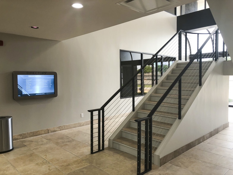 More Photos Of 17440 N Dallas Pky, Dallas Loft Creative Space For Lease
