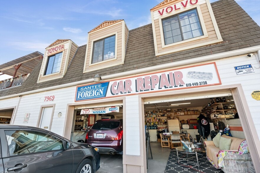 More Photos Of 7969 Mission Gorge Rd, Santee Auto Repair For Sale