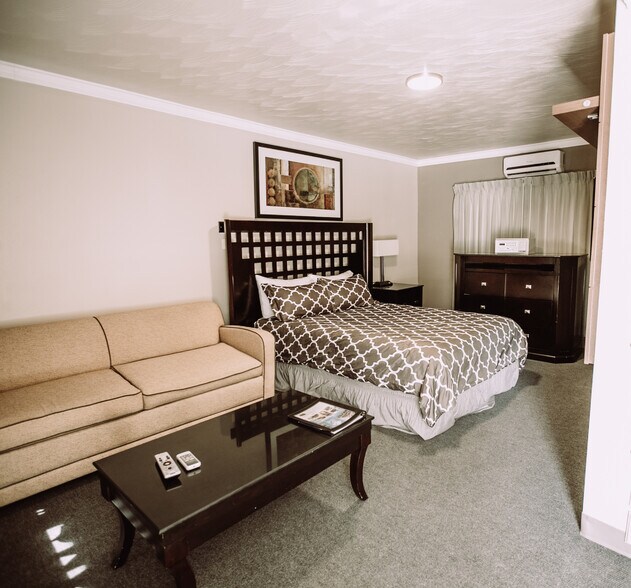 More Photos Of 3263 US Hwy 70, Mead Hotel For Sale