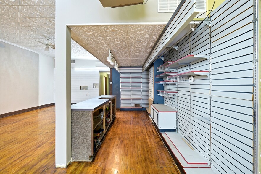 More Photos Of 106 N Orange St, Albion Storefront For Sale