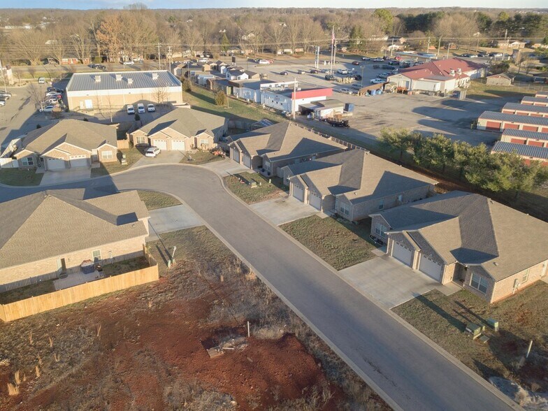 More Photos Of 5421 Scottsville Rd, Bowling Green Apartments For Sale
