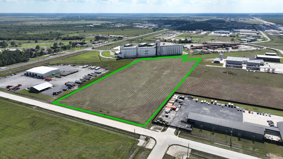 More Photos Of 8405 Industrial Pky, Beaumont Land For Sale