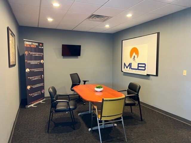 More Photos Of 351 Sparta Ave, Sparta Office For Lease