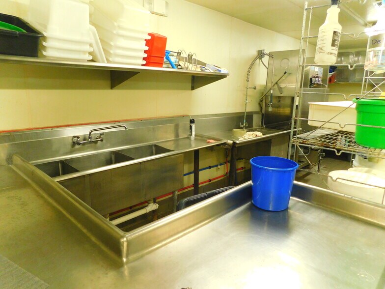 More Photos Of 2930 State Route 7, Howes Cave Restaurant For Sale