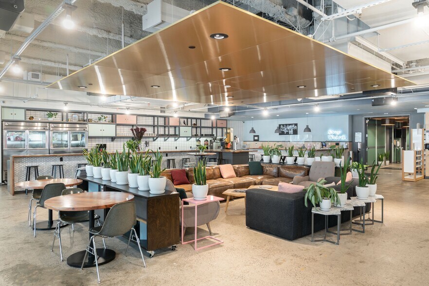 More Photos Of 1900 Market St, Philadelphia Coworking Space