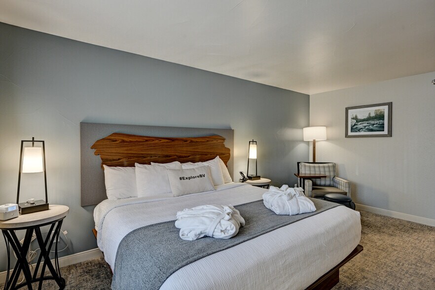 More Photos Of 733 US Highway 24 N, Buena Vista Hotel For Sale