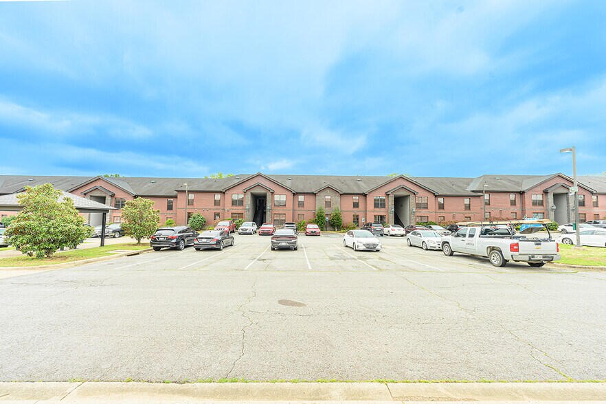 More Photos Of 2400 Market Plaza Dr, Conway Apartments For Sale