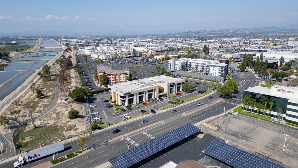 More Photos Of 1855 W Katella Ave, Orange Office Residential For Lease