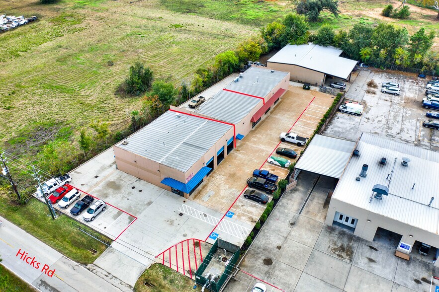 More Photos Of 1599 Hicks St, Tomball Storefront For Lease