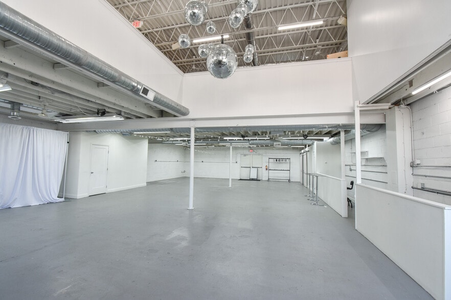 More Photos Of 4633 42nd Pl, Hyattsville General Retail For Lease