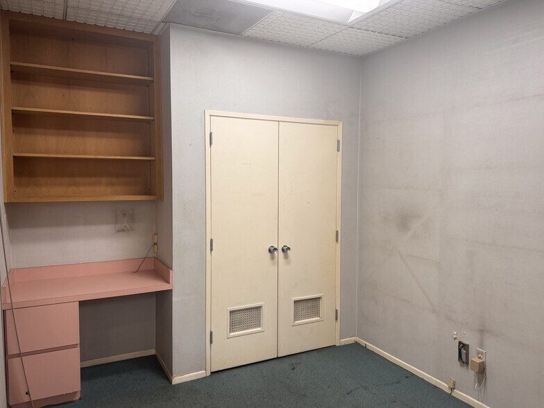 More Photos Of 3104-3106 Los Feliz Blvd, Los Angeles Storefront Retail Office For Sale