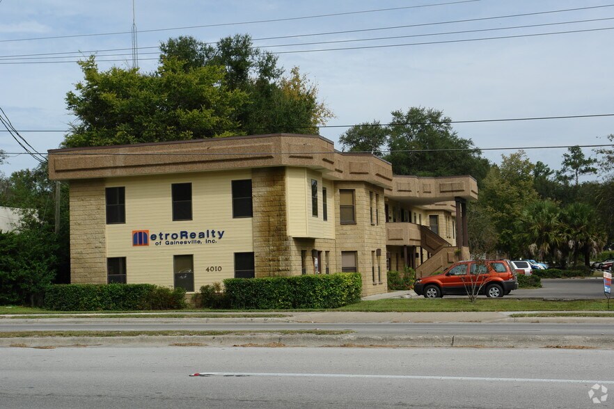 More Photos Of 4010 W Newberry Rd, Gainesville Office For Sale