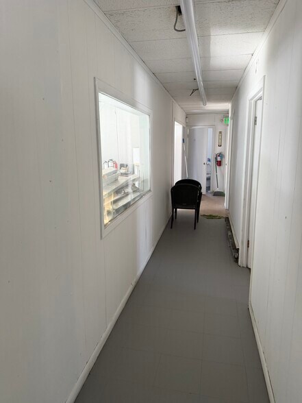 More Photos Of 6118 Old Central Ave, Capitol Heights Warehouse For Lease