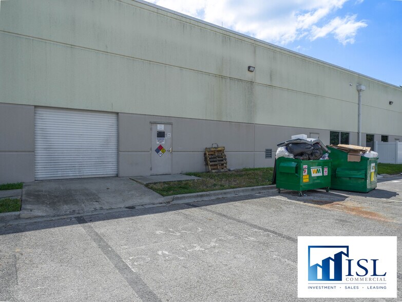 More Photos Of 1806 33rd St, Orlando Office For Lease