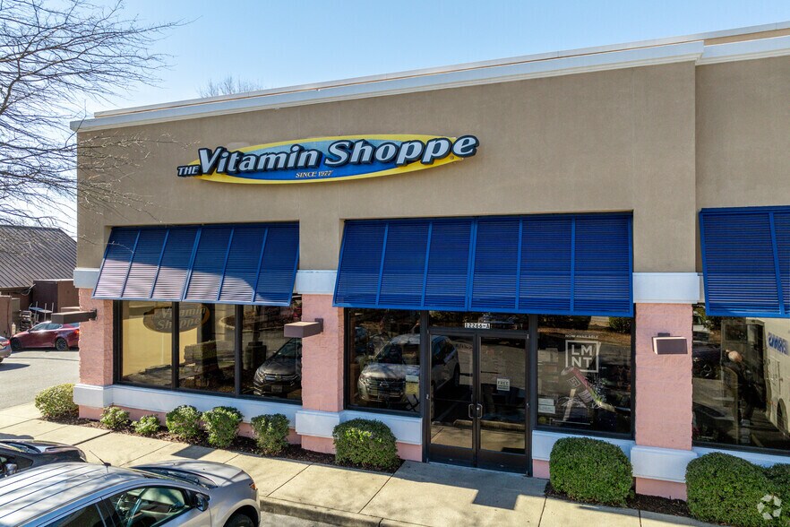 More Photos Of 12266 Jefferson Ave, Newport News Storefront Retail Office For Sale