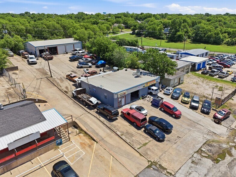 More Photos Of 5416 Jacksboro Hwy, Fort Worth Industrial For Sale