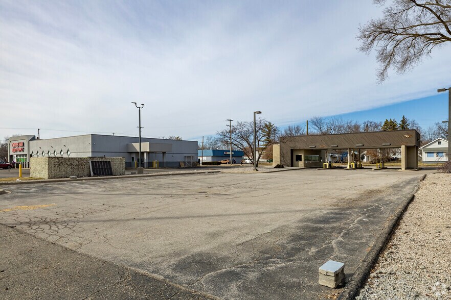 More Photos Of 3701 Fenton Rd, Flint Land For Sale