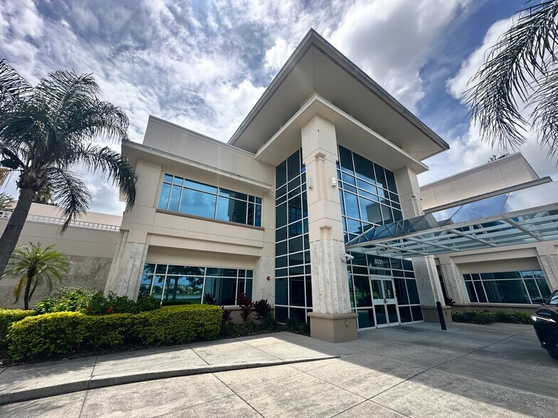 More Photos Of 6021 142nd Ave, Clearwater Office For Lease