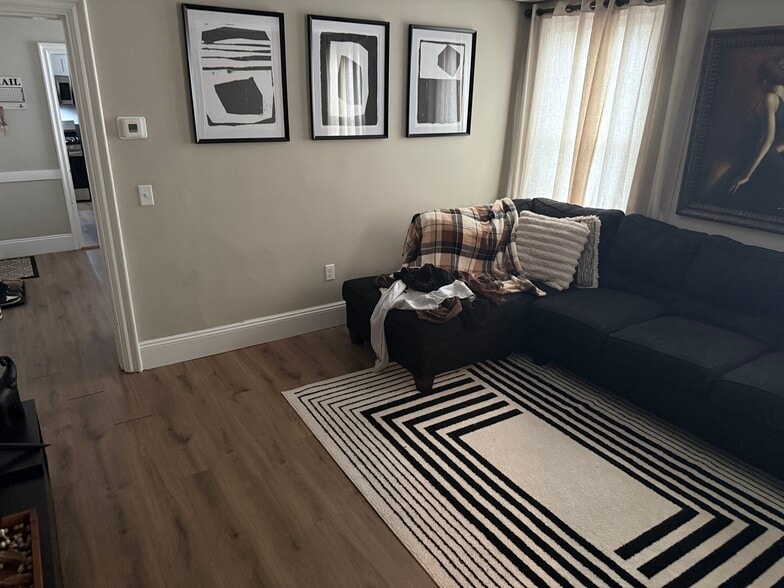 More Photos Of 5 Oak St, Middleborough Apartments For Sale