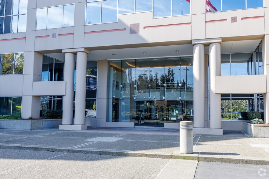 More Photos Of 4025 Delridge Way SW, Seattle Office For Sale
