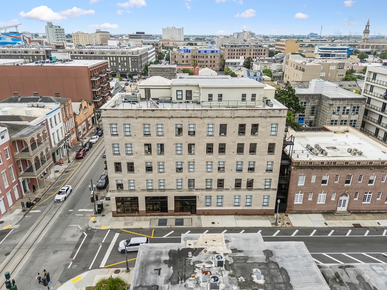 More Photos Of 703 Carondelet St, New Orleans Apartments For Sale