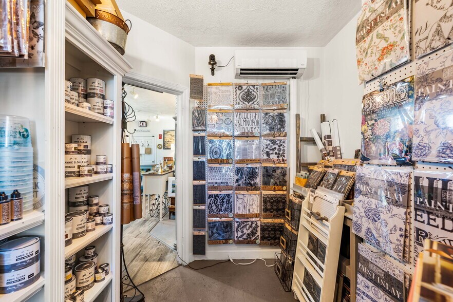 More Photos Of 30-32 Water Street #2, Newburyport General Retail For Sale