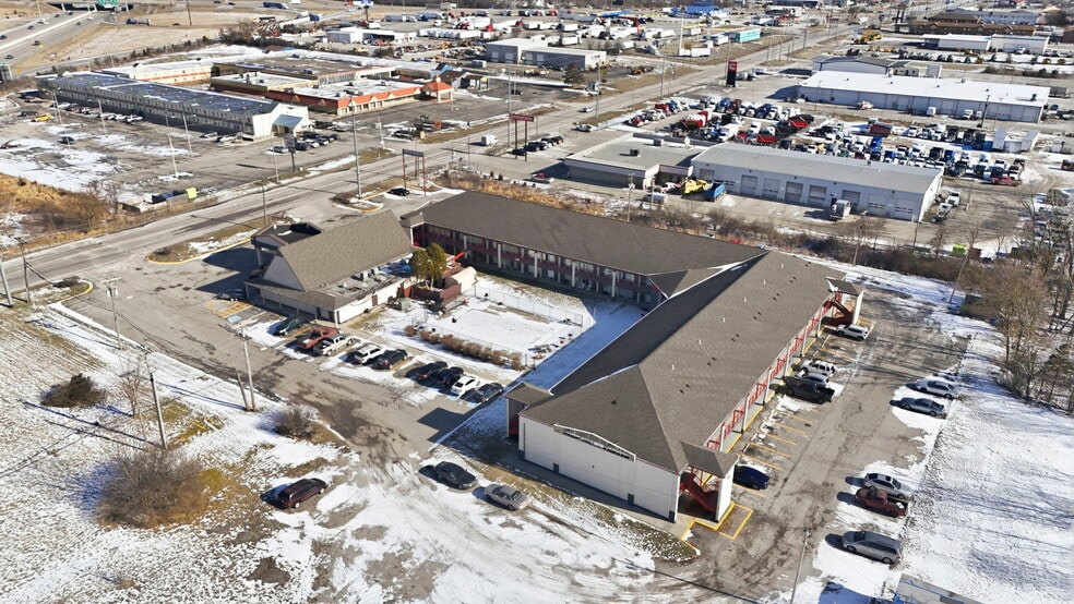 More Photos Of 3527 W Coliseum Blvd, Fort Wayne Hotel For Sale