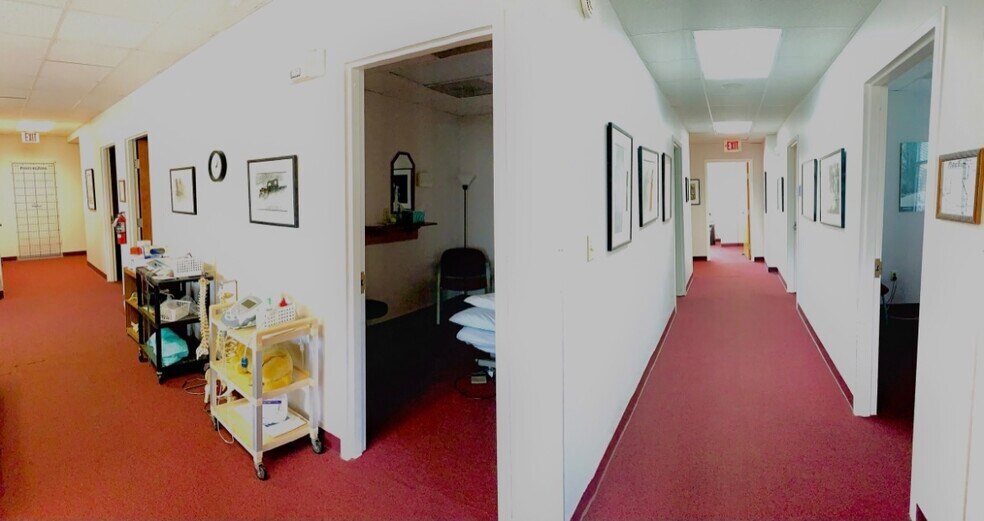 More Photos Of 100 Timberhill Pl, Chapel Hill Medical For Lease