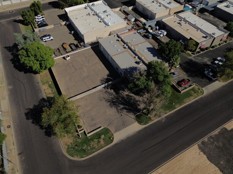 More Photos Of 6097 N 57th Dr, Glendale Warehouse For Sale