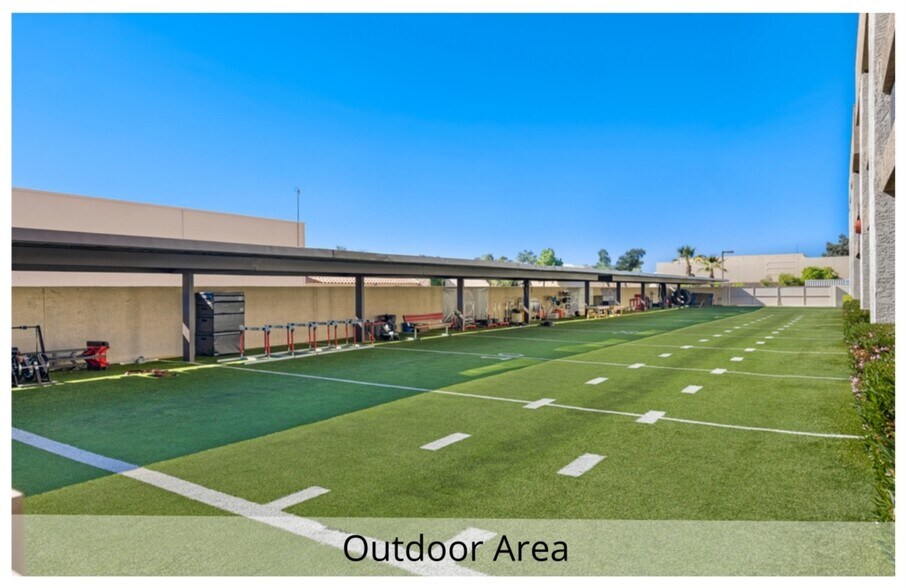 More Photos Of 9495 E San Salvador Dr, Scottsdale Medical For Lease