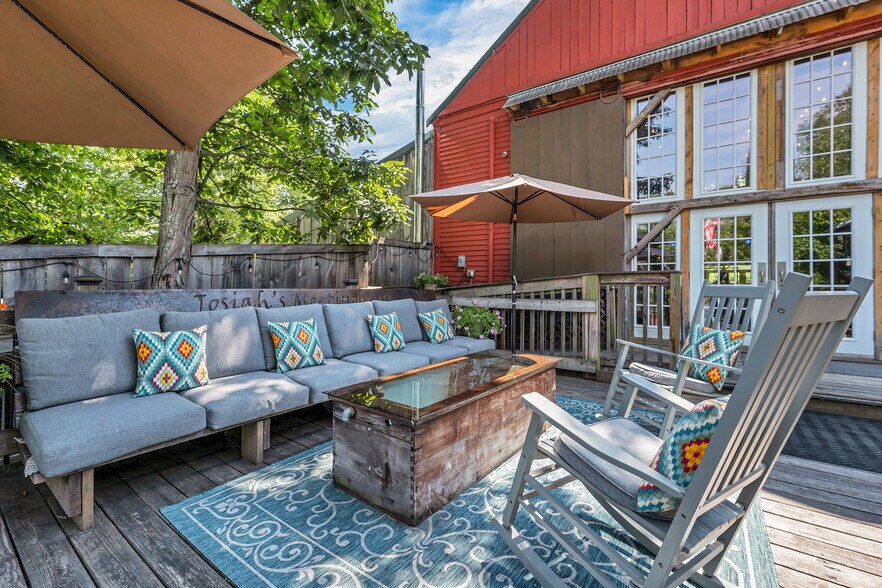 More Photos Of 521 Calef Hwy, Epping Specialty For Sale