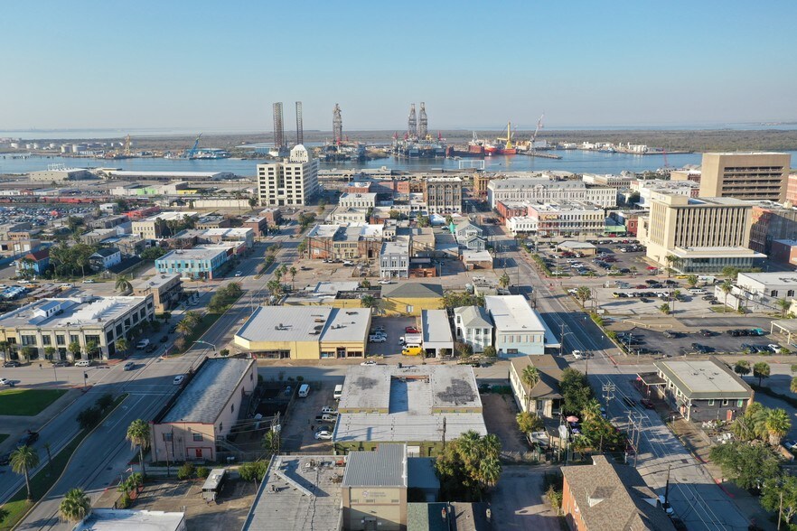 More Photos Of 2415 Church St, Galveston Light Distribution For Lease