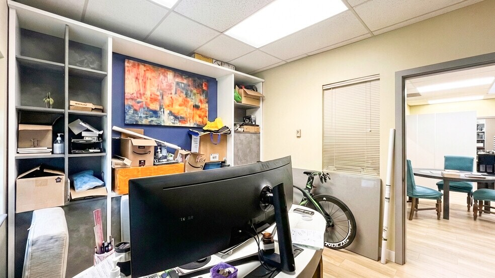 More Photos Of 13988 Cambie Rd, Richmond Flex For Sale