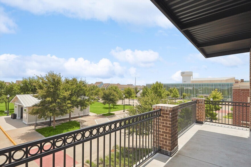 More Photos Of 767 W Main St, Coppell Storefront Retail Office For Sale