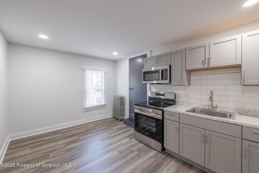 More Photos Of 1131 Pittston Ave, Scranton Funeral Home For Sale