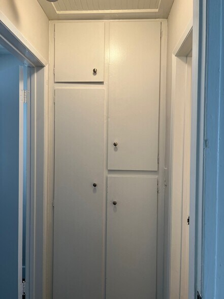 More Photos Of 1014 N Oxford Ave, Los Angeles Apartments For Sale