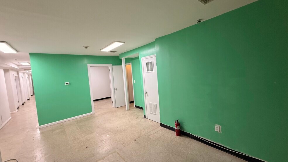 More Photos Of 1648 E 14th St, Brooklyn Medical For Lease