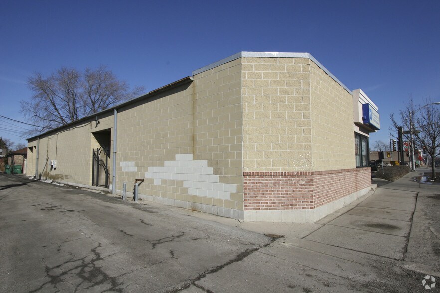 More Photos Of 2550 S Oak Park Ave, Berwyn Medical For Sale