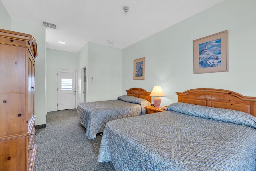 More Photos Of 1008 Ocean Ave, Point Pleasant Beach Hotel For Sale