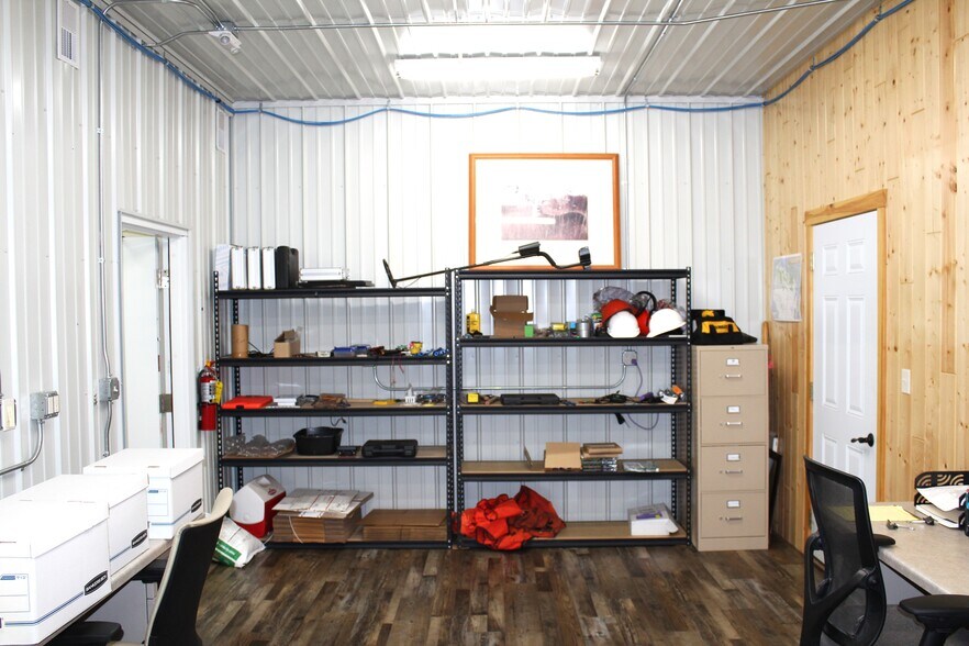 More Photos Of 9559 Bolger Lake Rd, Minocqua Office For Sale
