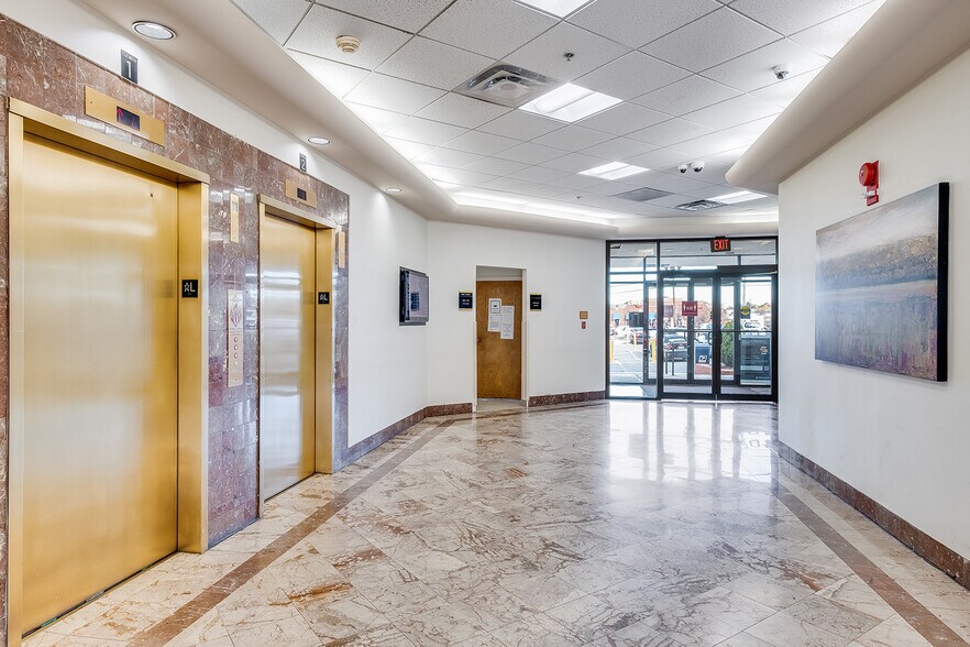 More Photos Of 6196 Oxon Hill Rd, Oxon Hill Medical For Lease