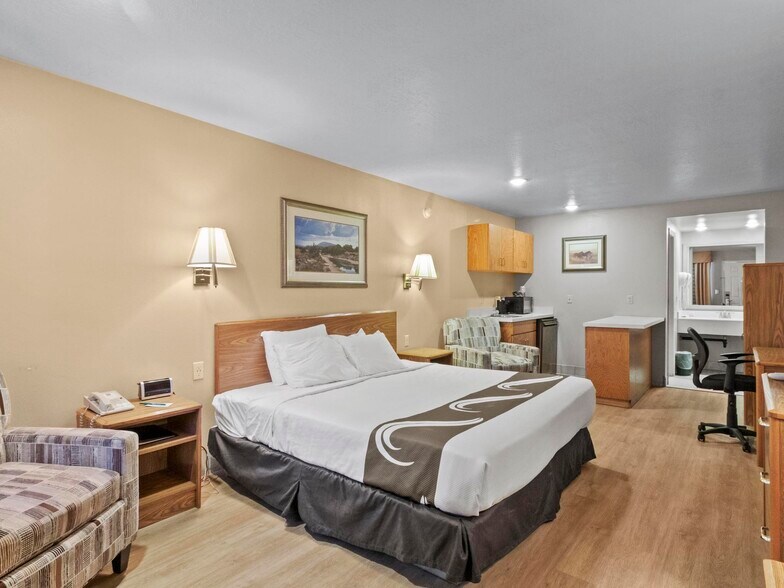 More Photos Of 250 N 1100 W, Cedar City Hotel For Sale