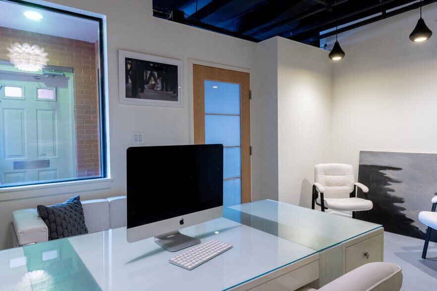 More Photos Of 3145 Mount Vernon Ave, Alexandria Office For Sale