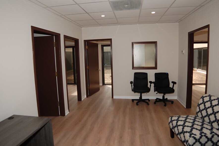 More Photos Of 9471 Baymeadows Rd, Jacksonville Medical For Lease
