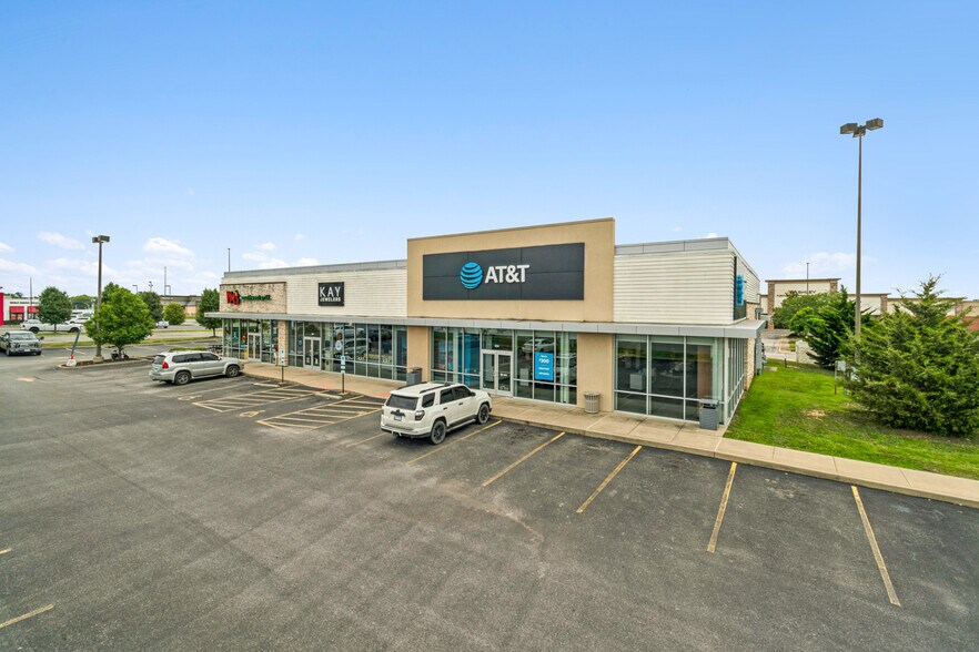 More Photos Of 3909 Broadway St, Mount Vernon Freestanding For Sale
