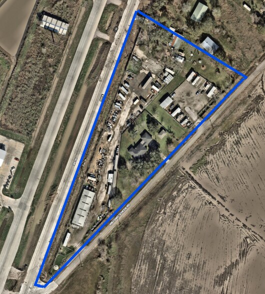 More Photos Of 9023 Highway 36, Needville Land For Sale