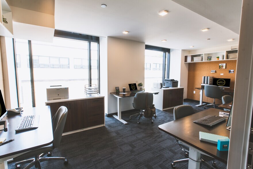 More Photos Of 6128 Ridge Ave, Philadelphia Office For Sale